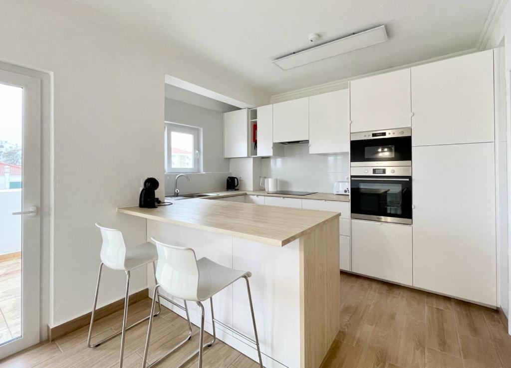 Centre With Pool Apartment