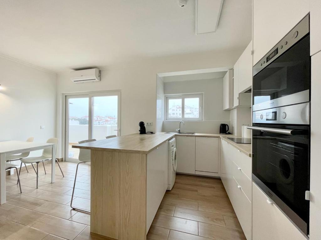 Centre With Pool Apartment *